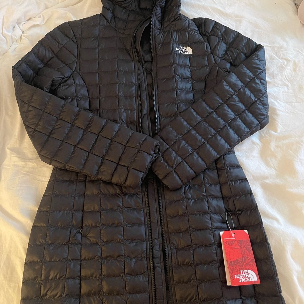 North face Black Thermoball Parka Size S New W/ Tags!